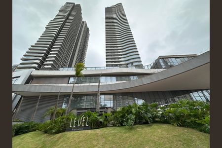 Apartamento para alugar com 95m², 2 quartos e 2 vagasFachada