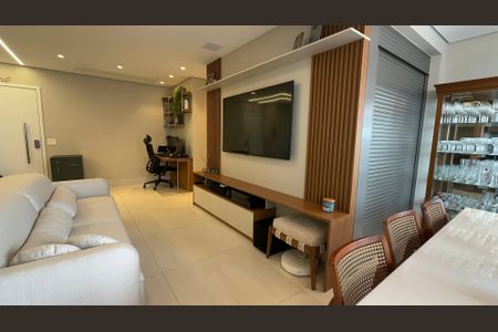 Apartamento para alugar com 95m², 2 quartos e 2 vagasSala de TV