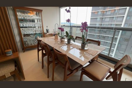 Apartamento para alugar com 95m², 2 quartos e 2 vagasSala de Jantar