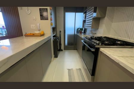 Apartamento para alugar com 95m², 2 quartos e 2 vagasCozinha e Área de Serviço
