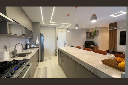 Apartamento para alugar com 95m², 2 quartos e 2 vagasCozinha