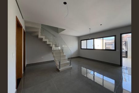 Sala de casa à venda com 3 quartos, 136m² em Vila Eldizia, Santo André