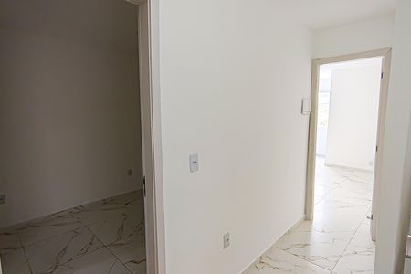 Casa de condomínio para alugar com 70m², 3 quartos e 2 vagas Casa de condomínio para alugar com 70m², 3 quartos e 2 vagasHall