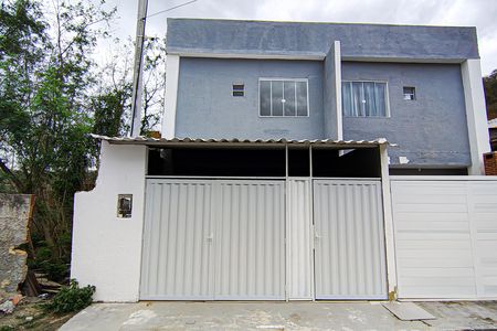Casa de condomínio para alugar com 70m², 3 quartos e 2 vagas Casa de condomínio para alugar com 70m², 3 quartos e 2 vagasFachada