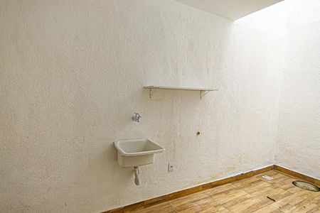Casa de condomínio para alugar com 70m², 3 quartos e 2 vagas Casa de condomínio para alugar com 70m², 3 quartos e 2 vagasÁrea de Serviço