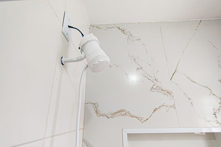 Casa de condomínio para alugar com 70m², 3 quartos e 2 vagas Casa de condomínio para alugar com 70m², 3 quartos e 2 vagasBanheiro da Suíte 3