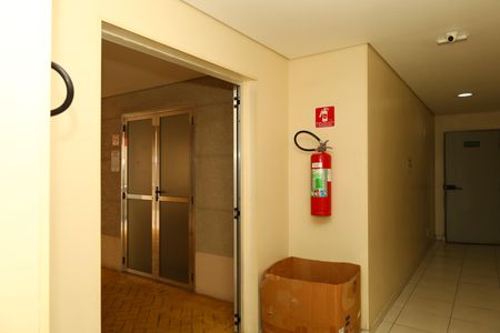 Apartamento à venda com 53m², 2 quartos e 1 vagaÁrea comum - Saguão do prédio