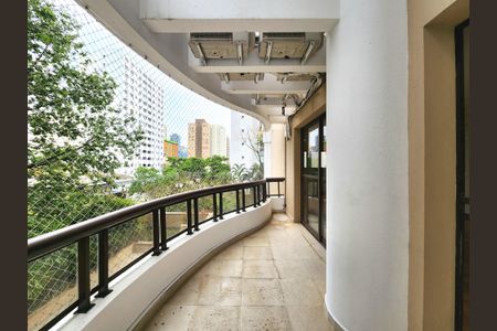 Apartamento à venda com 198m², 3 quartos e 3 vagasVaranda da Sala