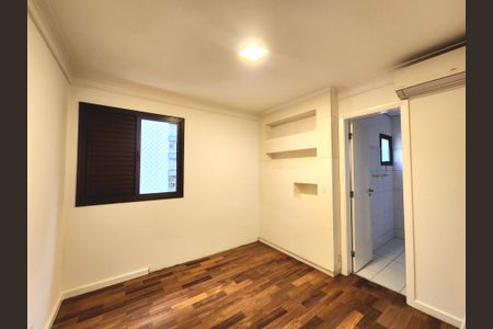 Apartamento à venda com 198m², 3 quartos e 3 vagasSuíte 1