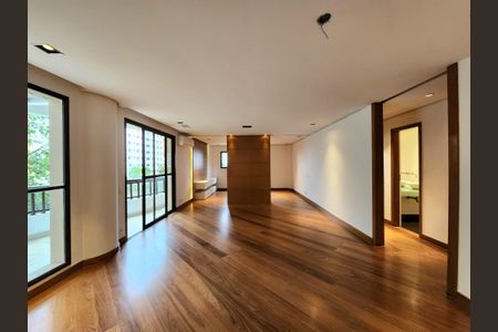 Apartamento à venda com 198m², 3 quartos e 3 vagasSala