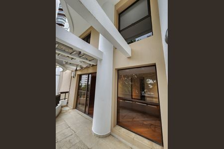 Apartamento à venda com 198m², 3 quartos e 3 vagasVaranda da Sala