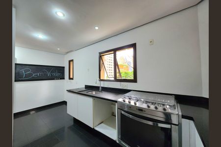 Apartamento à venda com 198m², 3 quartos e 3 vagasCozinha