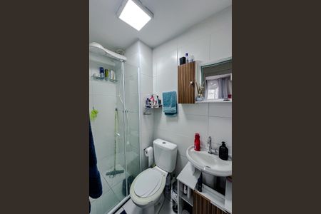 Apartamento à venda com 38m², 2 quartos e sem vaga Apartamento à venda com 38m², 2 quartos e sem vagaBanheiro