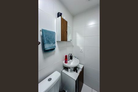 Apartamento à venda com 38m², 2 quartos e sem vaga Apartamento à venda com 38m², 2 quartos e sem vagaBanheiro