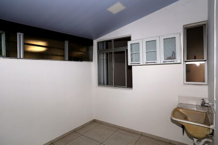 Apartamento para alugar com 72m², 2 quartos e 1 vagaÁrea de Serviço