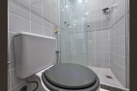 Apartamento à venda com 180m², 3 quartos e 2 vagasBanheiro Social 