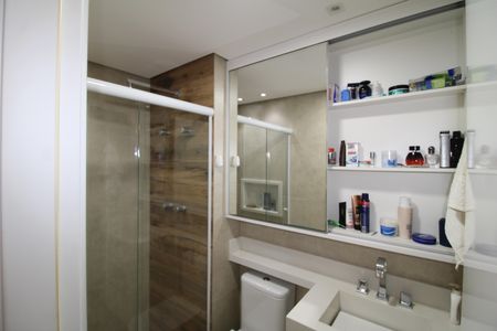 Apartamento à venda com 63m², 2 quartos e 2 vagasBanheiro Suíte