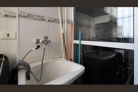 Apartamento à venda com 58m², 2 quartos e 1 vaga Apartamento à venda com 58m², 2 quartos e 1 vagaÁrea de Serviço