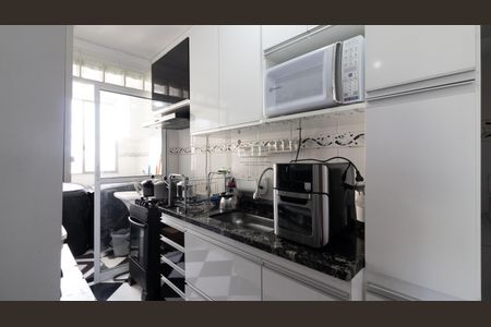 Apartamento à venda com 58m², 2 quartos e 1 vaga Apartamento à venda com 58m², 2 quartos e 1 vagaCozinha