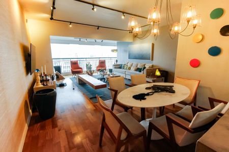 Apartamento para alugar com 104m², 2 quartos e 2 vagas Apartamento para alugar com 104m², 2 quartos e 2 vagasSala