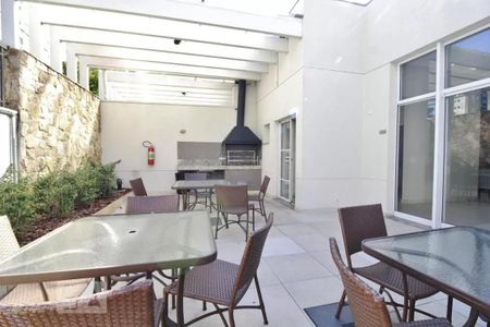 Apartamento para alugar com 104m², 2 quartos e 2 vagas Apartamento para alugar com 104m², 2 quartos e 2 vagasÁrea comum - Churrasqueira