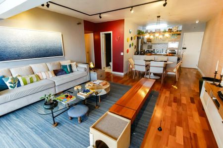 Apartamento para alugar com 104m², 2 quartos e 2 vagas Apartamento para alugar com 104m², 2 quartos e 2 vagasSala