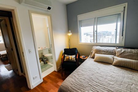 Apartamento para alugar com 104m², 2 quartos e 2 vagas Apartamento para alugar com 104m², 2 quartos e 2 vagasSuíte 1