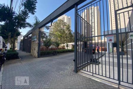 Apartamento para alugar com 104m², 2 quartos e 2 vagas Apartamento para alugar com 104m², 2 quartos e 2 vagasFachada e portaria