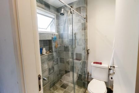 Apartamento para alugar com 104m², 2 quartos e 2 vagas Apartamento para alugar com 104m², 2 quartos e 2 vagasBanheiro da Suíte 2