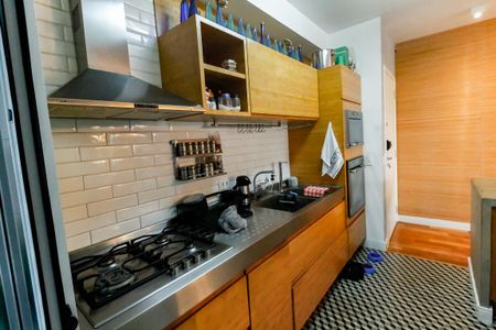 Apartamento para alugar com 104m², 2 quartos e 2 vagas Apartamento para alugar com 104m², 2 quartos e 2 vagasCozinha