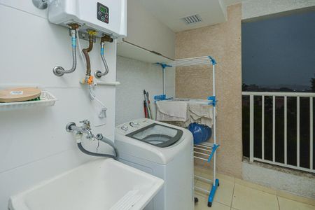 Área de Serviço de apartamento para alugar com 2 quartos, 41m² em Vila Isa, São Paulo