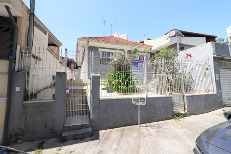 Casa à venda com 125m², 2 quartos e 2 vagasFachada