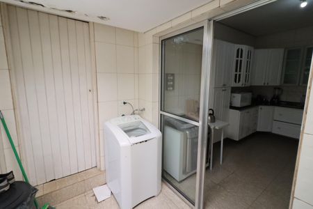 Casa à venda com 125m², 2 quartos e 2 vagasÁrea de Serviço