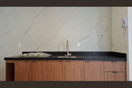 Apartamento à venda com 129m², 3 quartos e 1 vagaFoto 01