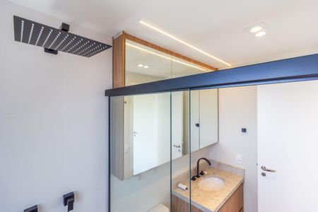 Apartamento à venda com 86m², 2 quartos e 1 vaga Apartamento à venda com 86m², 2 quartos e 1 vagaBanheiro da Suíte 1