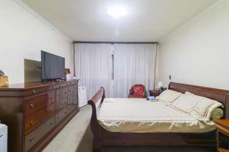Apartamento à venda com 250m², 3 quartos e 3 vagasSuíte
