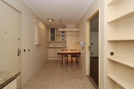 Apartamento para alugar com 250m², 3 quartos e 3 vagasCozinha