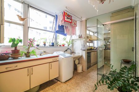 Apartamento à venda com 250m², 3 quartos e 3 vagasÁrea de Serviço