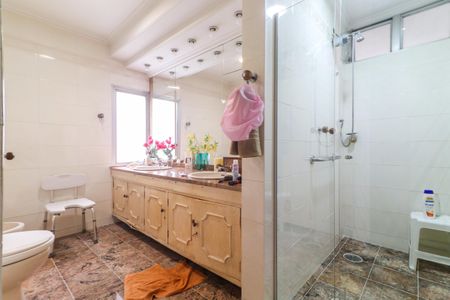 Apartamento à venda com 250m², 3 quartos e 3 vagasBanheiro da Suíte