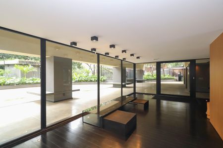 Apartamento para alugar com 250m², 3 quartos e 3 vagasHall social