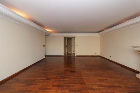 Apartamento para alugar com 250m², 3 quartos e 3 vagasSala