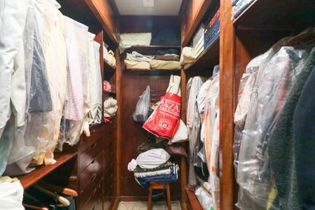 Apartamento à venda com 250m², 3 quartos e 3 vagasSuíte