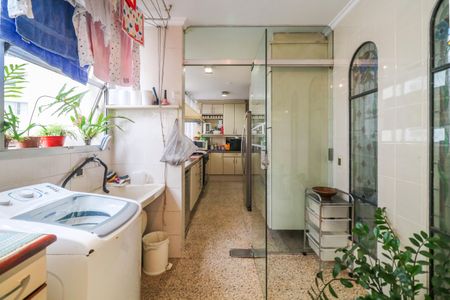 Apartamento à venda com 250m², 3 quartos e 3 vagasÁrea de Serviço