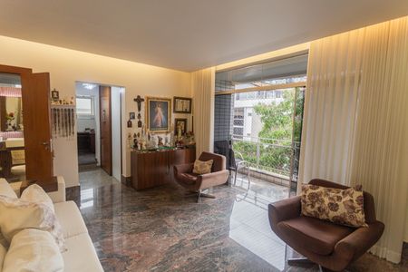 Apartamento à venda com 300m², 4 quartos e 4 vagasSala 1