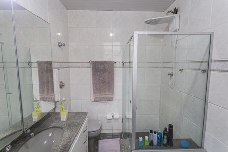 Apartamento à venda com 300m², 4 quartos e 4 vagasBanheiro da Suíte 1