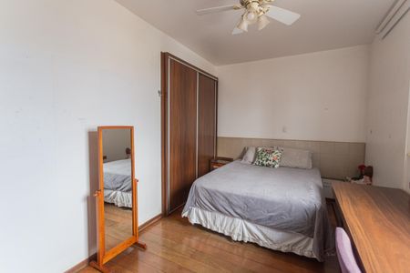 Apartamento à venda com 300m², 4 quartos e 4 vagasSuíte 2