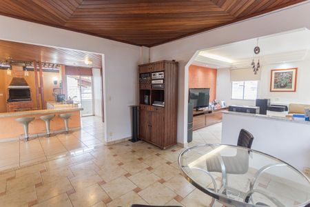 Apartamento à venda com 300m², 4 quartos e 4 vagasSala 2 na Cobertura