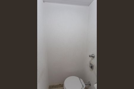 Apartamento à venda com 300m², 4 quartos e 4 vagasLavabo na Cobertura