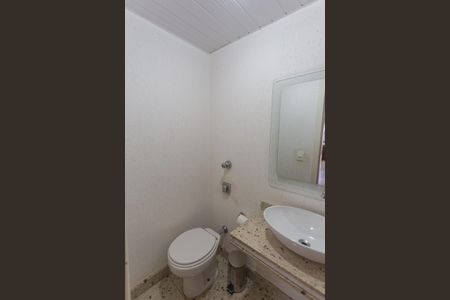 Apartamento à venda com 300m², 4 quartos e 4 vagasLavabo na Cobertura