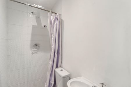 Apartamento para alugar com 160m², 4 quartos e 3 vagasBanheiro de Serviço